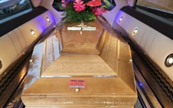 Le business des pompes funèbres en Martinique et en Guadeloupe